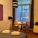 Canal Hideaway Амстердам