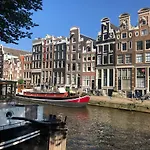 Гостевой дом Canal Hideaway