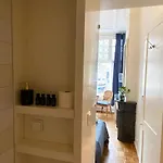 Гостевой дом Canal Hideaway