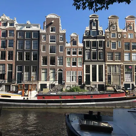 Canal Hideaway Affittacamere