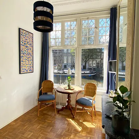 Canal Hideaway Maison d'hôtes 3*