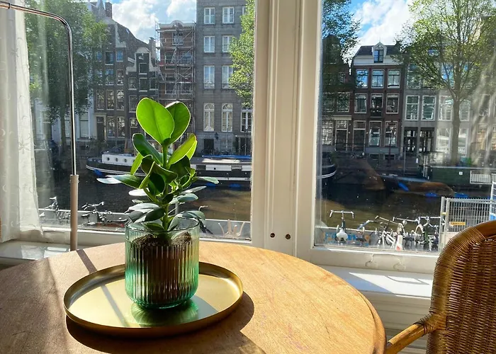 Canal Hideaway Gæstehus 3*