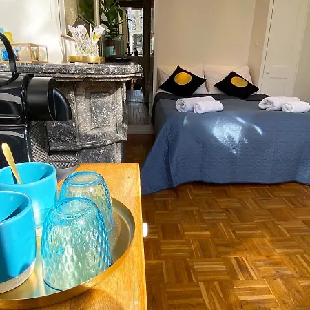 Canal Hideaway 3*